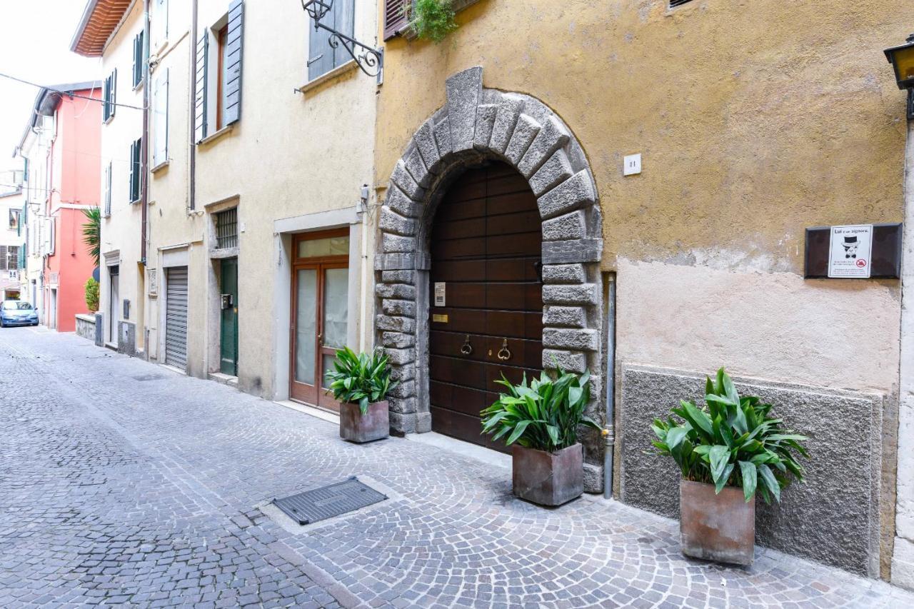 Appartamento Fantoni Loft Salò Esterno foto